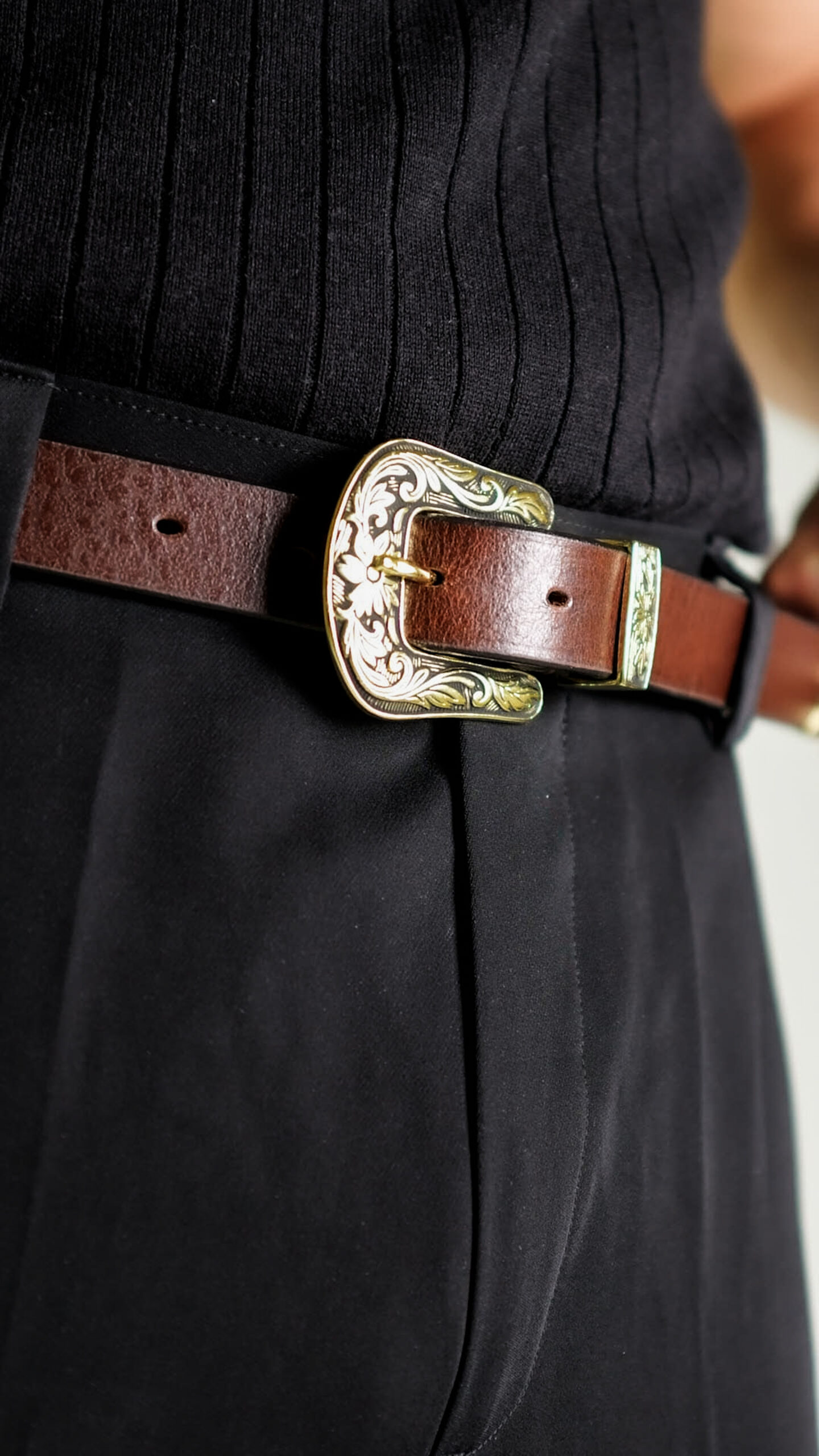 P1001038.00_01_42_48.Still004